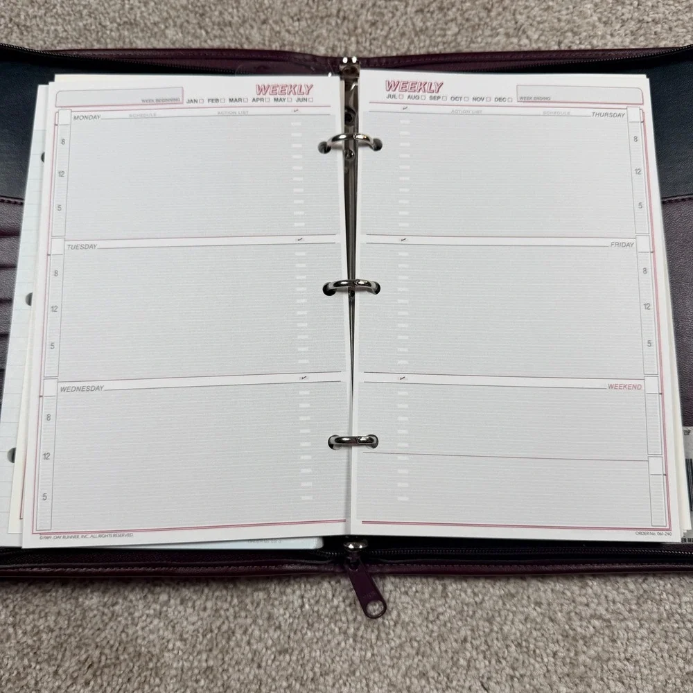 Day Runner Concorde Vintage Floral Tapestry Burgundy Zip Organizer Planner